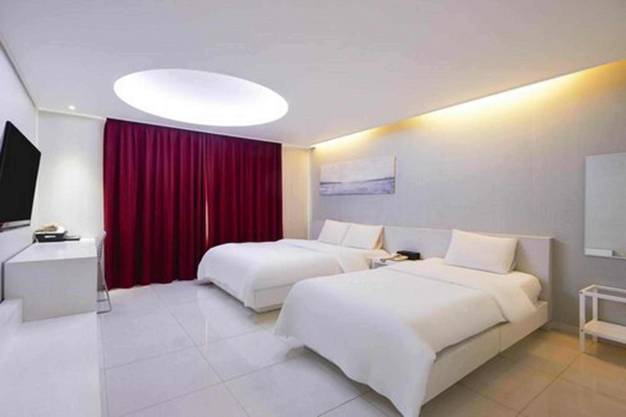 G Tourist Hotel Wolmido Inchon Exterior foto